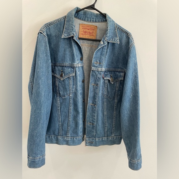 Levi’s Jean Jacket - Picture 1 of 5